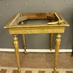 852 7097 CONSOLE TABLE